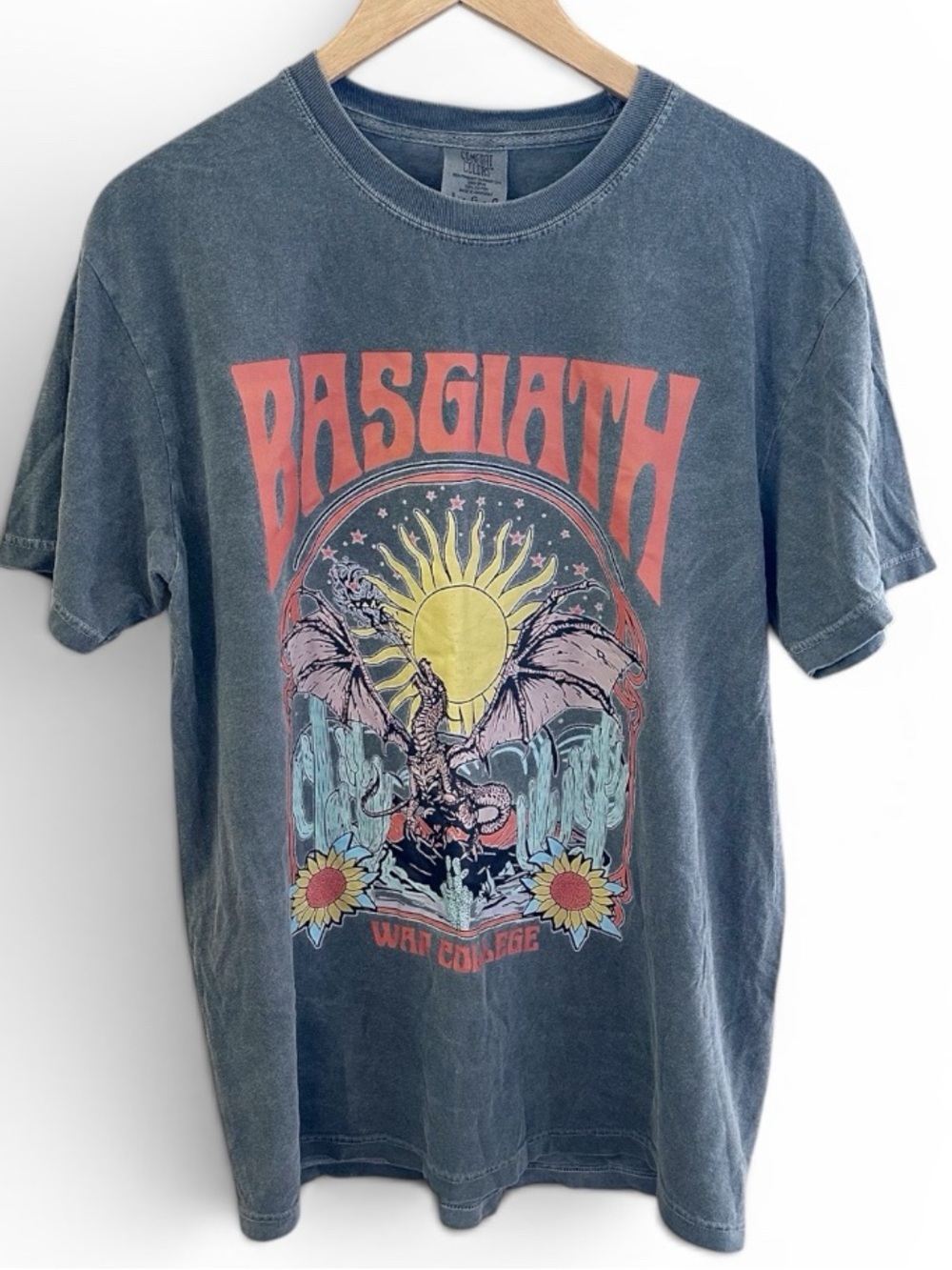 Fourth Wing Graphic Short Sleeve Tee Charcoal Great Condition Unisex Large - Picture 2 of 5